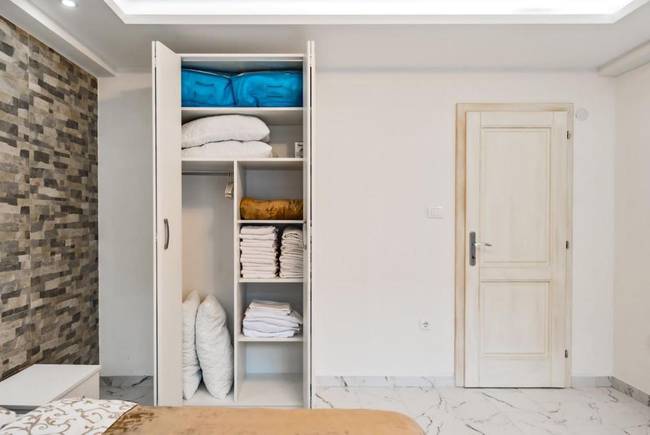 Apartments Sophia โกตอร์ ภายนอก รูปภาพ